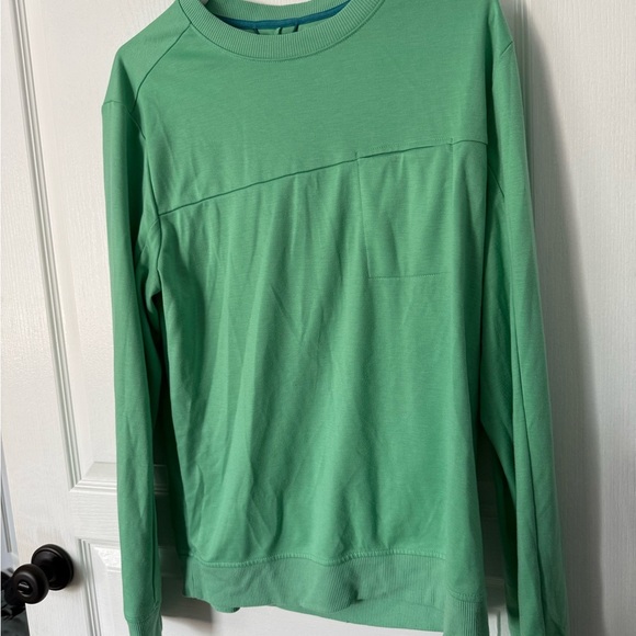 All in Motion Green Long Sleeve Tees - Picture 1 of 5